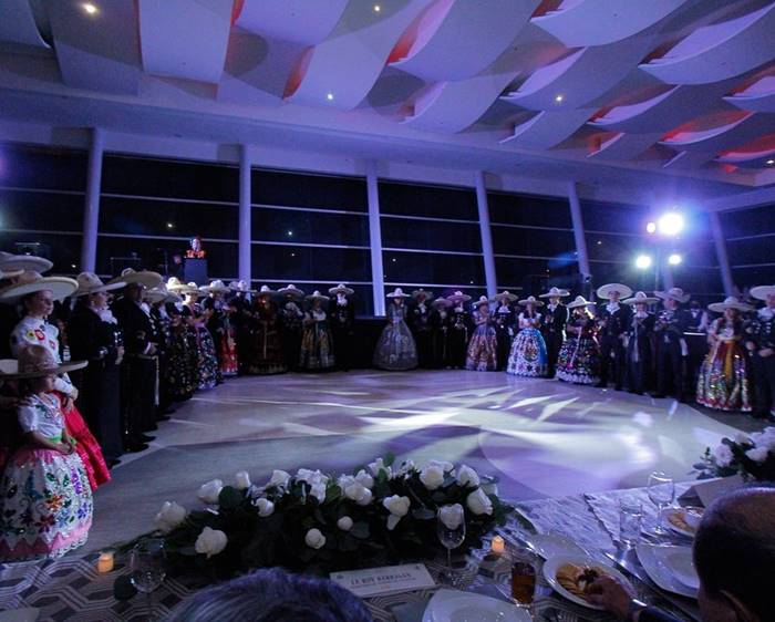 baile reinas charras4