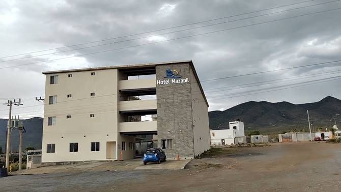 cierran comercios 7