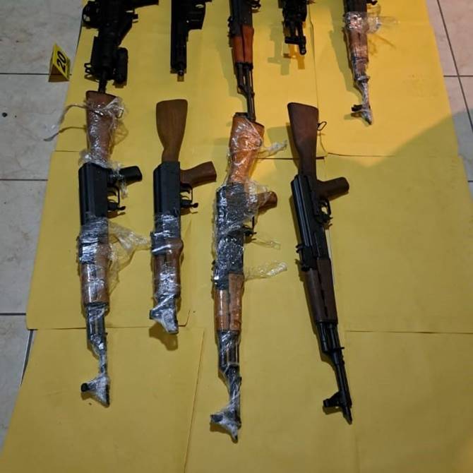 armas 4