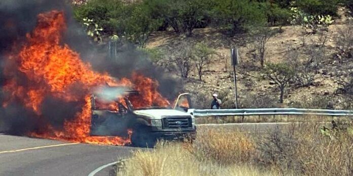 camioneta-quemada-13e