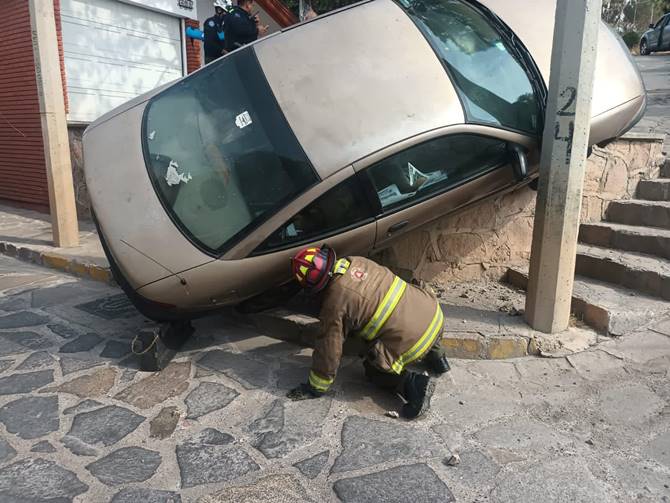 auto caido 1