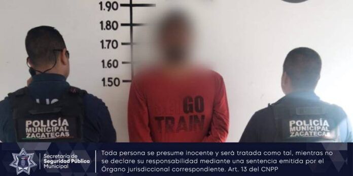 detenido-3d5