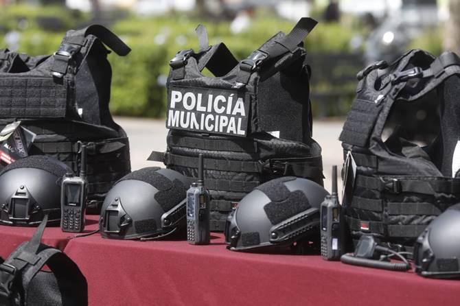 entrega policias 1