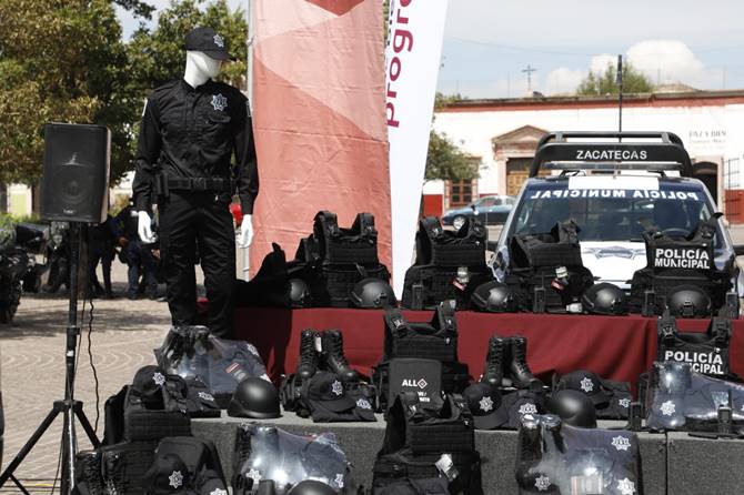 entrega policias 2