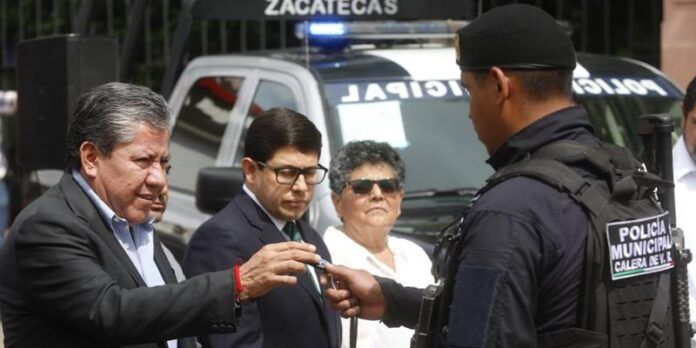entrega-policias-4-dbe