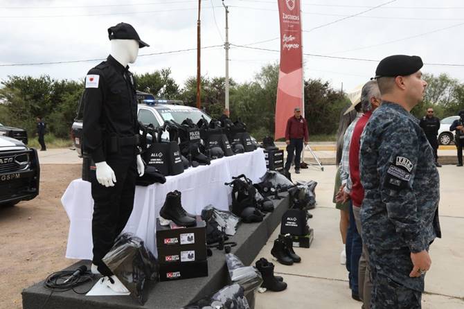 equipamiento policias 1