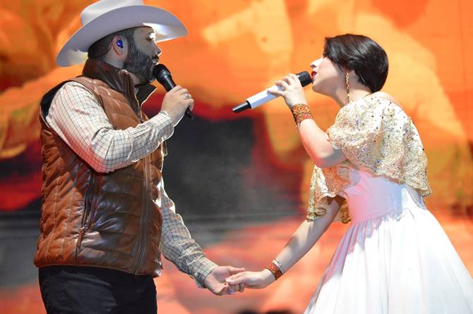 angela aguilar 7