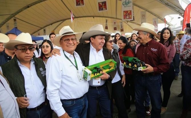 feria gobernador 12