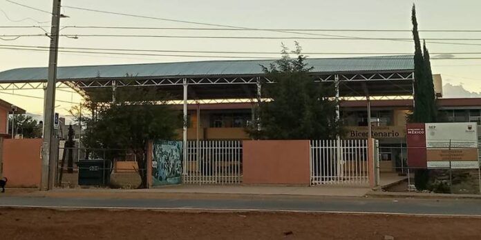 secundaria-bicentenario-862
