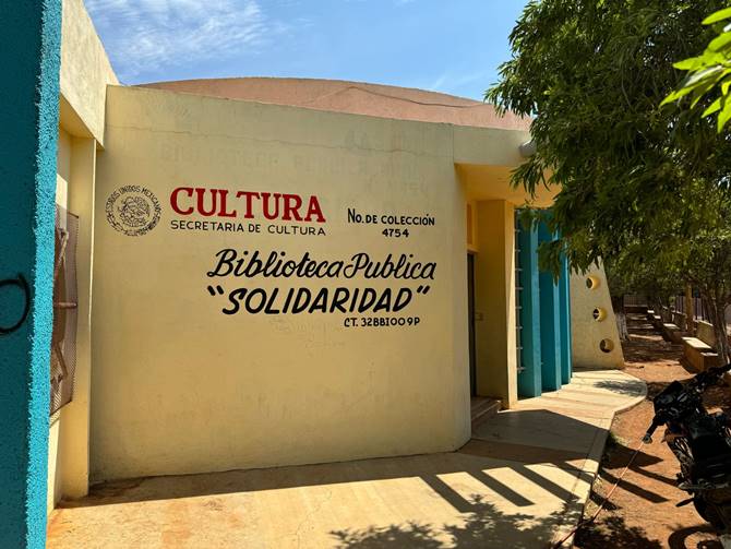 boblioteca morelos 10