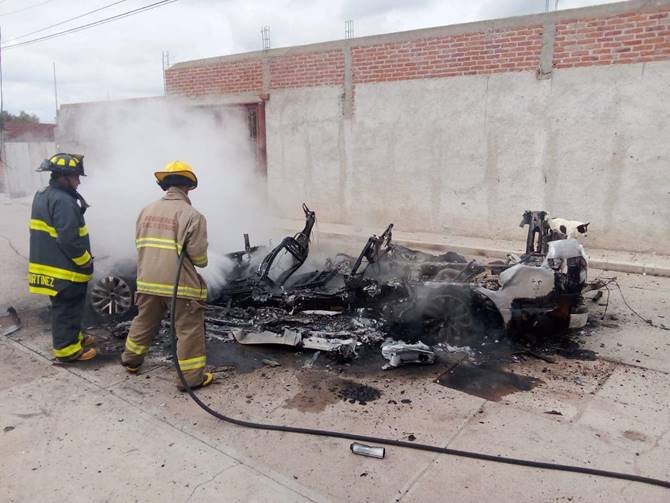 incendio vehiculo 4