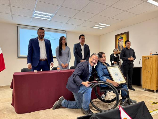 discapacidad distintivo capstone 5