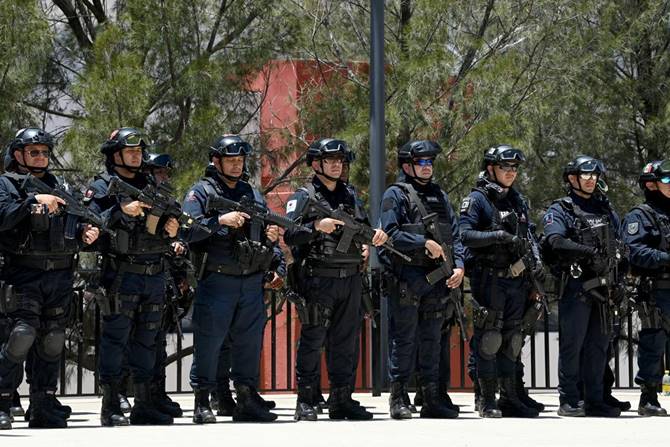 policia estatal 6