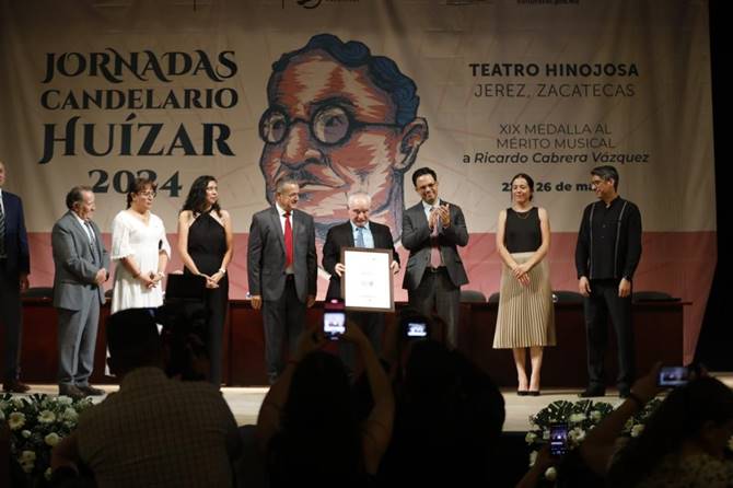 medalla candelario 4