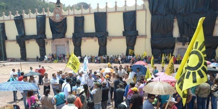 Manifestantes Manifestantes