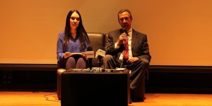 Gabriela Marcial y Gustavo Salinas Gabriela Marcial y Gustavo Salinas