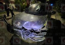 Motociclista queda grave tras choque con camioneta que se dio a la fuga en Fresnillo; localizan unidad abandonada