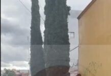 ¡Se arma la riña en Fresnillo! Jóvenes en motocicleta agreden y son agredidos por elementos de la policía vial.