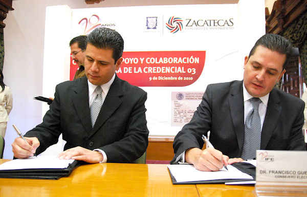 Suscriben acuerdo para quitar validez a credenciales de elector con terminación 03. Suscriben acuerdo para quitar validez a credenciales de elector con terminación 03.