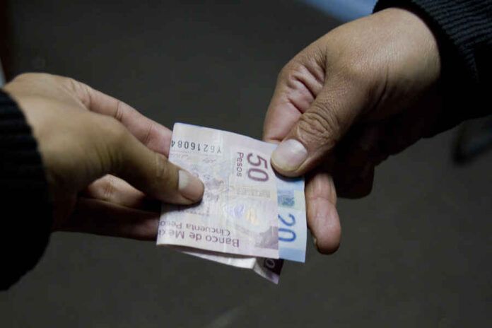 dinero2-3b3