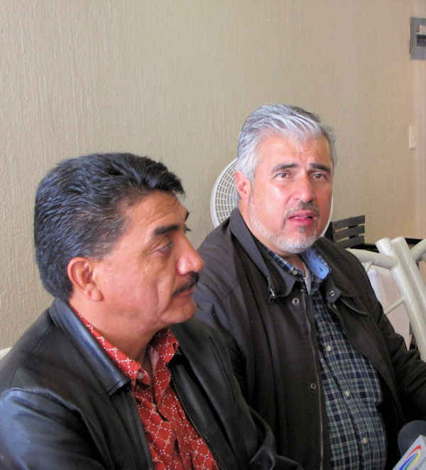 José Narro ty Francisco Carrillo lamentaron la actirud de sus compañeros de partido durante la aprobación del presupuesto 2011. José Narro ty Francisco Carrillo lamentaron la actirud de sus compañeros de partido durante la aprobación del presupuesto 2011.