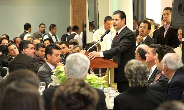 gobernador-empresarios