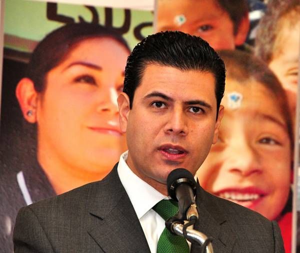Se comprometió a trabajar por Zacatecas