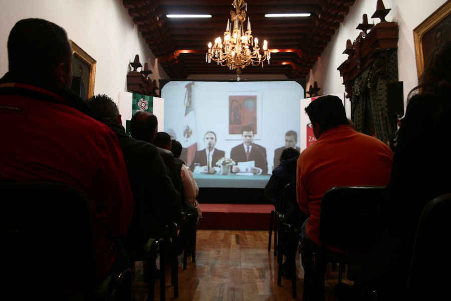 Acudieron decenas de medios de comunicación