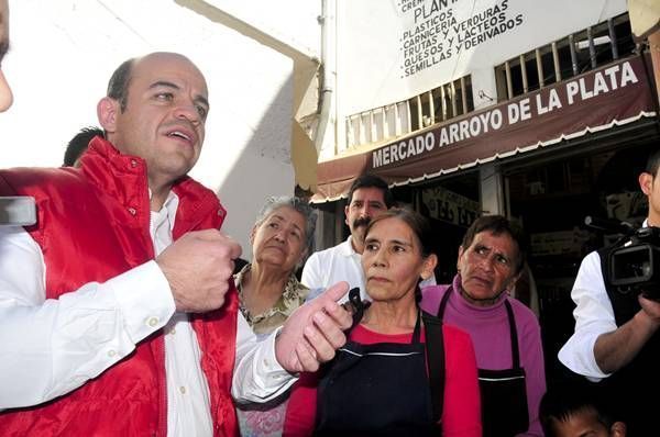 Acudió al mercado Arroyo de la Plata