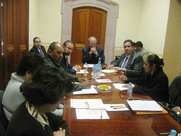 Se reunieron varios funcionarios Se reunieron varios funcionarios