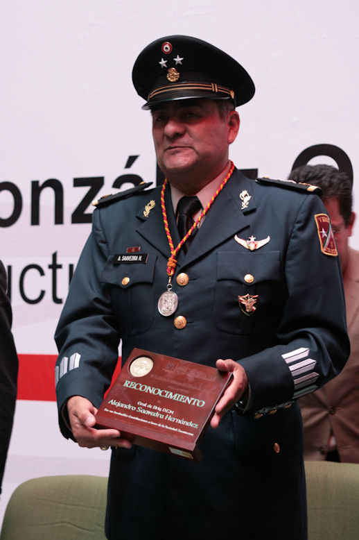 El comandante Alejandro Saavedra El comandante Alejandro Saavedra