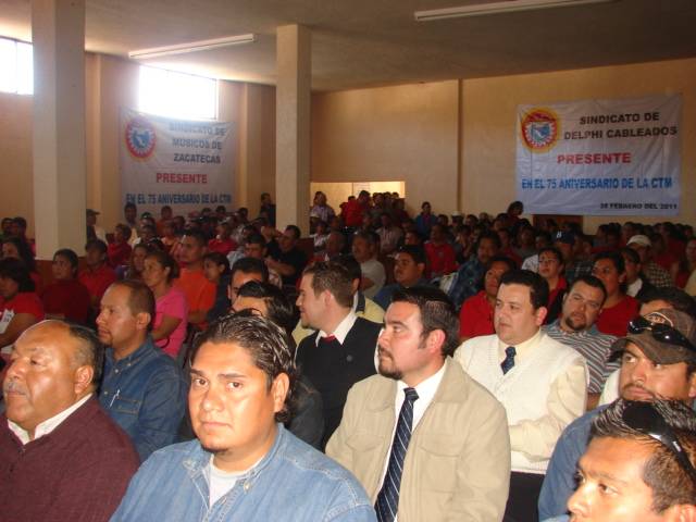En la sede estatal de la CTM se dieron cita secretarios generales de los diversos sindicatos de los municipios del estado.