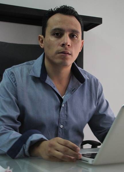 arturo-torres-luna-d1e