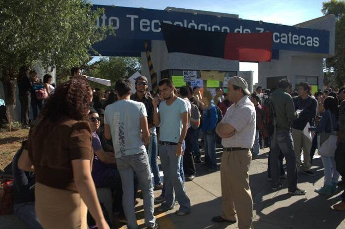 manifestacion-instituto-tecnologico-zacatecas-3-ba7