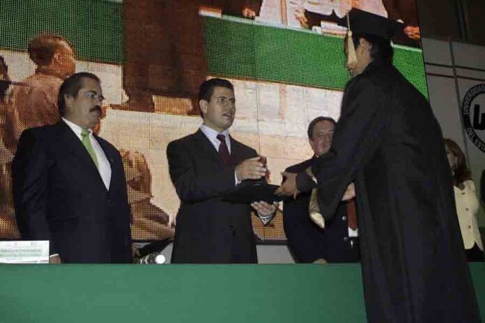 graduacion-alumnos-utez4-f1a