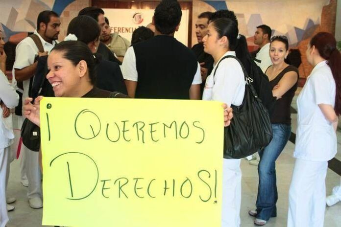 protesta-trabajadores-ssz-1-864