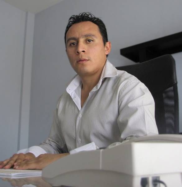 arturo-torres-516