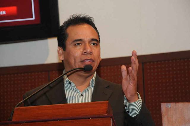 Juan Mendoza Juan Mendoza