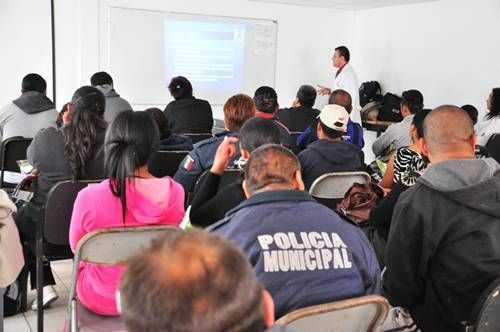 Las pláticas fueron para 271 elementos