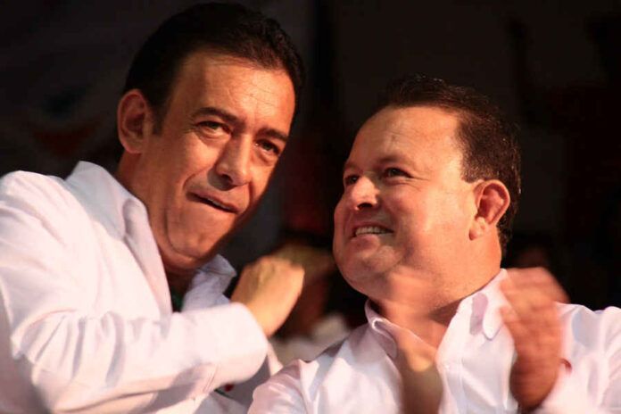 El líden nacional, del PRI, Humberto Moreira, tomó protesta a Juan Carlos Lozano como nuevo dirigente estatal.