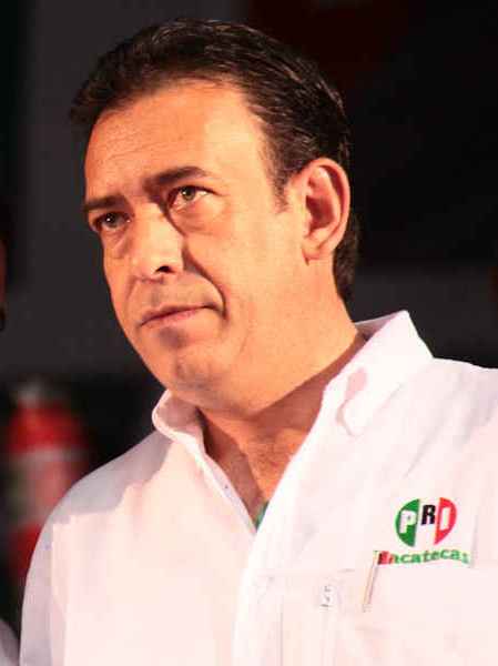 El dirigente priísta Humberto Moreira culpó al Gobierno Federal por el aumento a la inseguridad en estados gobernados por el PRI. El dirigente priísta Humberto Moreira culpó al Gobierno Federal por el aumento a la inseguridad en estados gobernados por el PRI.