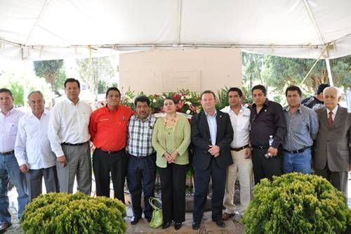 Los priístas le rindieron un homenaje