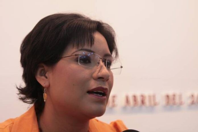 luz-dominguez-1-574