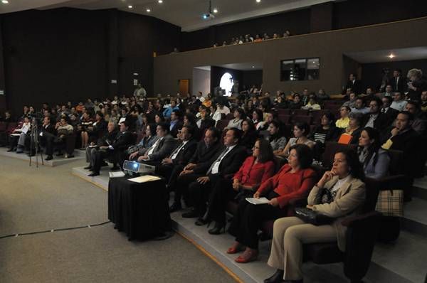 rezago-politico-mujer-1