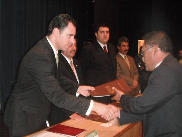 certificacion-funcionarios2