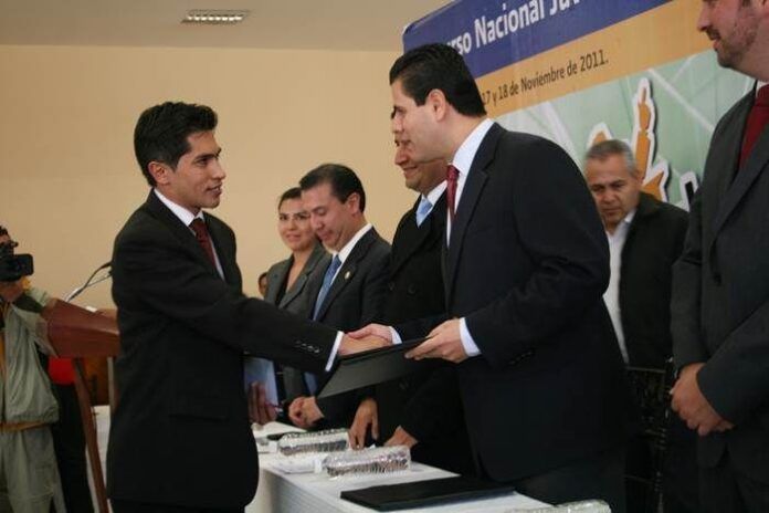 debate-politico-juvenil-8