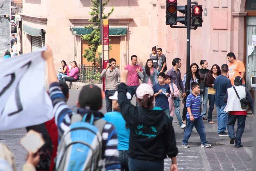 marcha-protesta-estudiantes-zacatecas2
