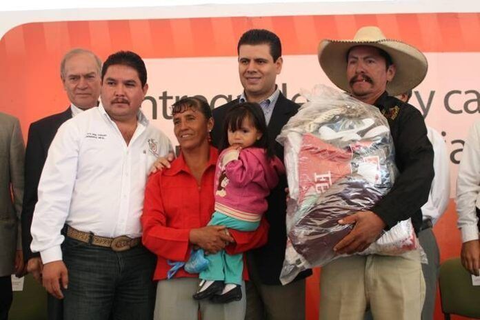 entrega-ropa-calzado-municipios-6
