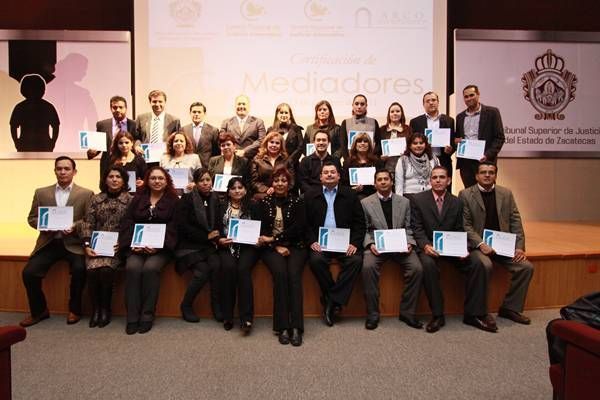 certifican-mediadores-sistema-justicia-1
