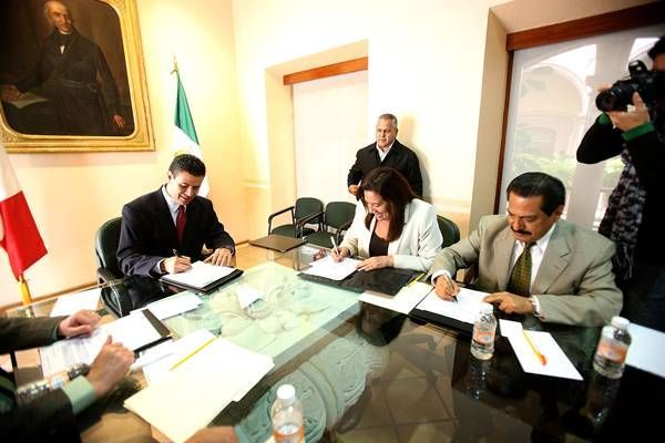 snte-gobierno2